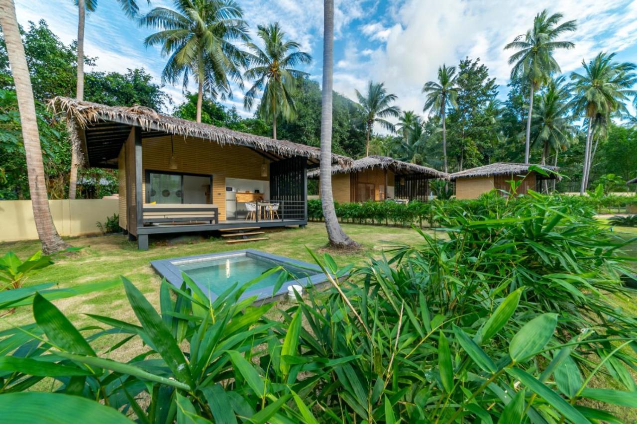 Suan Residence - Exotic And Contemporary Bungalows With Private Pool Chaloklum Exterior foto