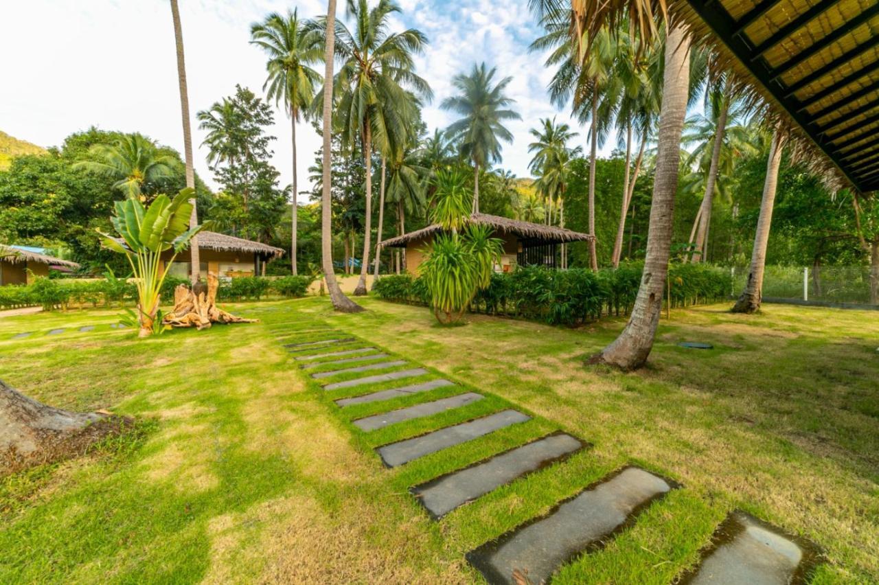 Suan Residence - Exotic And Contemporary Bungalows With Private Pool Chaloklum Exterior foto